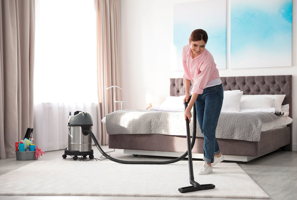 pulizie di primavera camera da letto